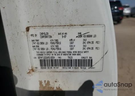 1998 Dodge Ram 1500 из США, поврежденный, VIN 3B7HF12Z2WM216554